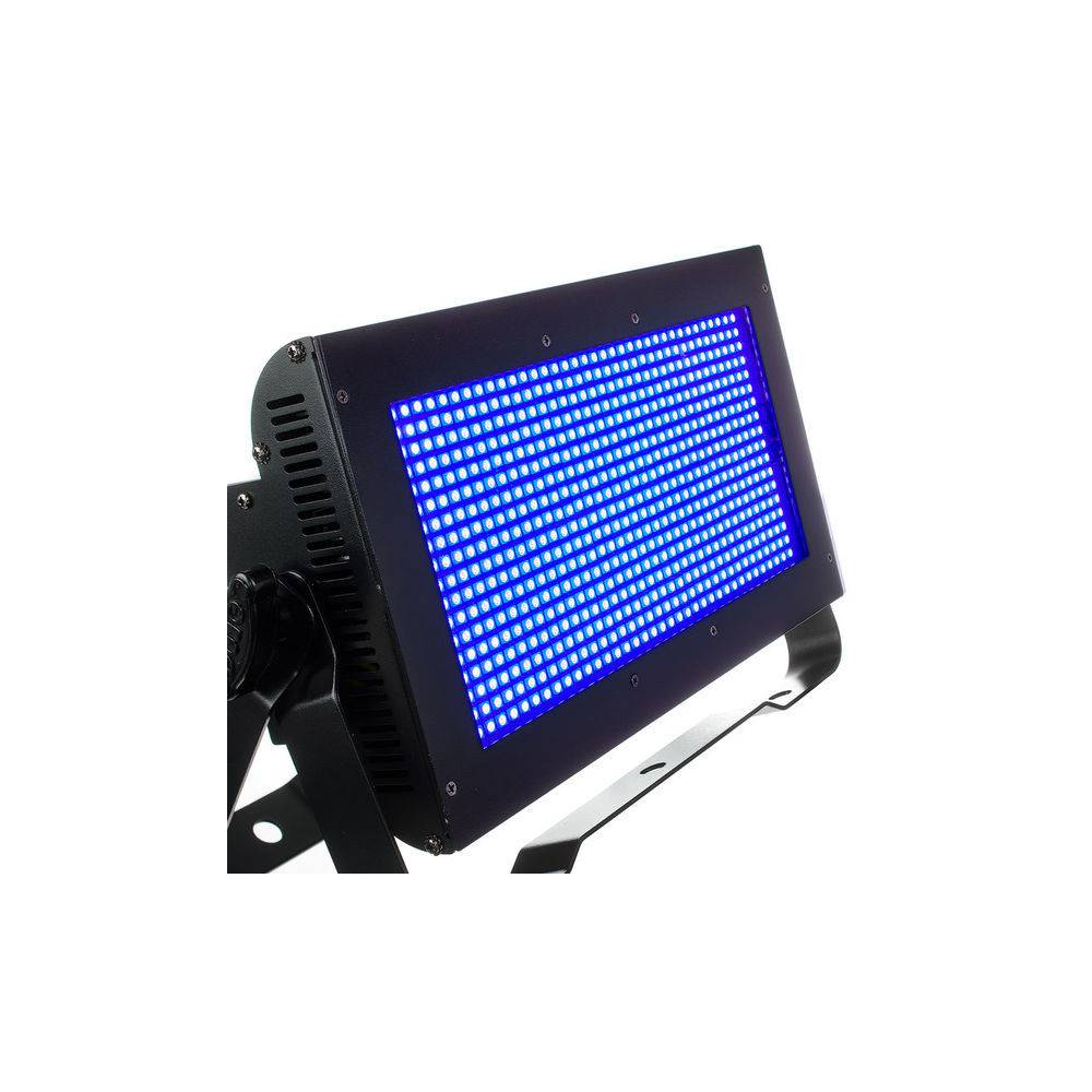 Cameo Thunder Wash 600 UV LED wash light