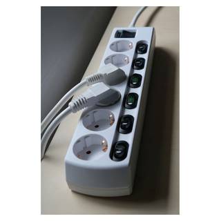 Brennenstuhl 1153110126 stroomverdeler 6-voudig 2m H05VV-F 3G1,5 wit + schakelaars