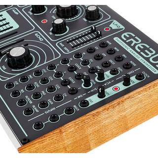 Dreadbox Erebus V3 analoge synthesizer