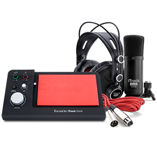 Focusrite iTrack Dock Studio Pack