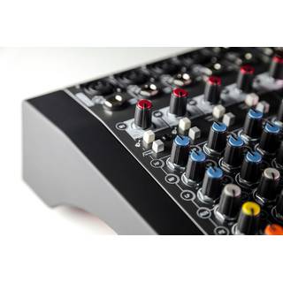 Allen & Heath ZEDi-10FX analoge mixer met effecten