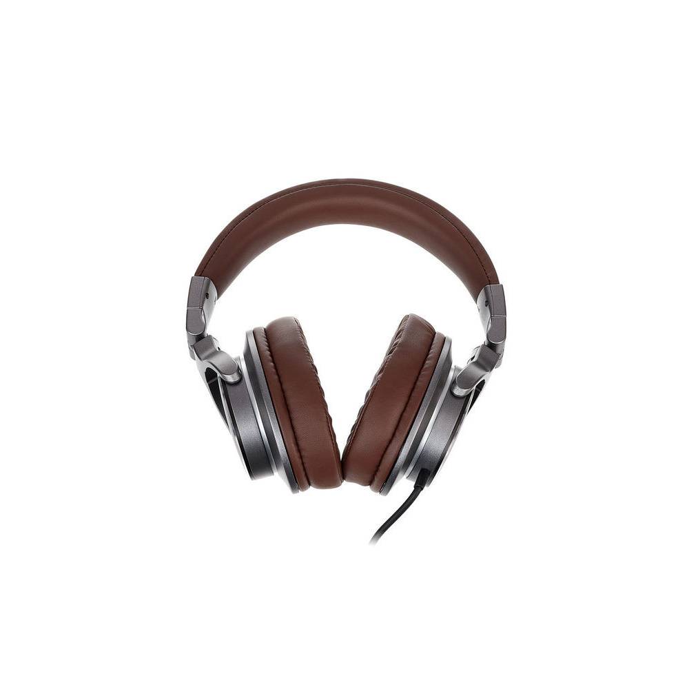 Behringer BH 470 studio hoofdtelefoon