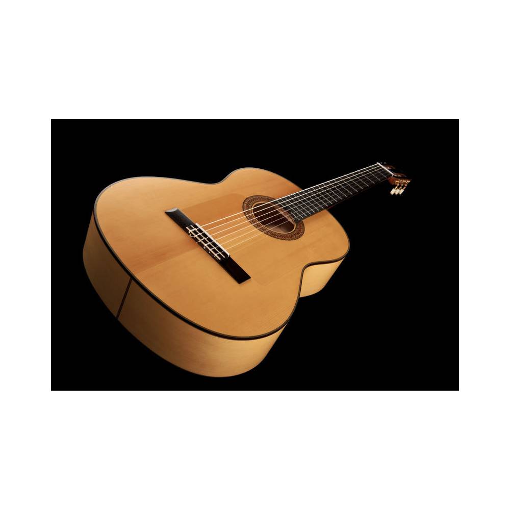 Yamaha CG182SF Natural Matte Finish