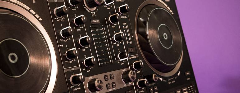 Review: Hercules DJControl Inpulse 500 DJ Controller + giveaway