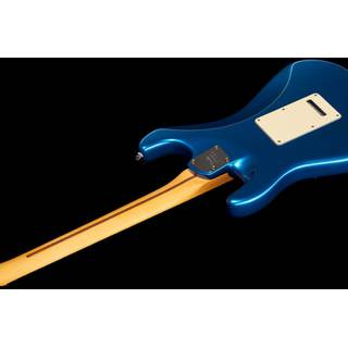 Fender American Ultra Stratocaster Cobra Blue MN met koffer