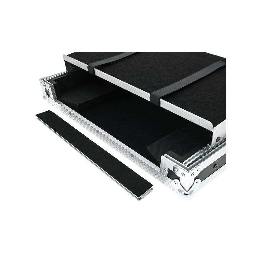 Native Instruments Traktor Kontrol S4 MK3 Flightcase