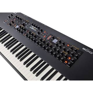 Sequential Prophet XL hybride synthesizer met 76 toetsen