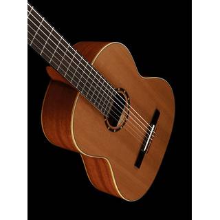 Ortega Family Pro R131WR klassieke gitaar met tas