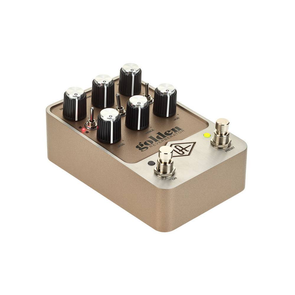 Universal Audio Golden Reverb Pedal
