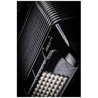 Hohner Amica Forte III 72 Zwart, Silent Key accordeon
