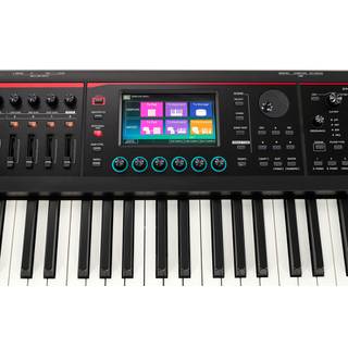 Roland Fantom-08 synthesizer