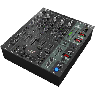Behringer DJX 750 pro 12 inch DJ mixer