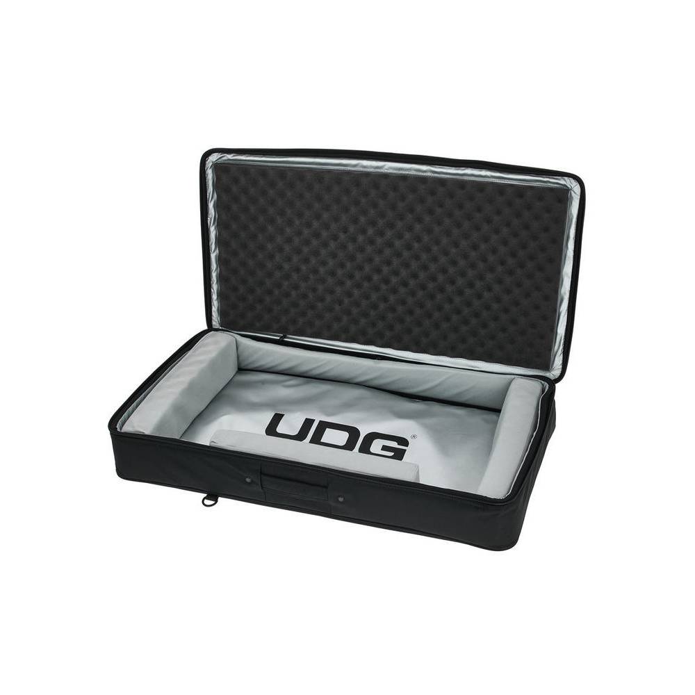 UDG Urbanite MIDI Controller Sleeve Extra Large Black