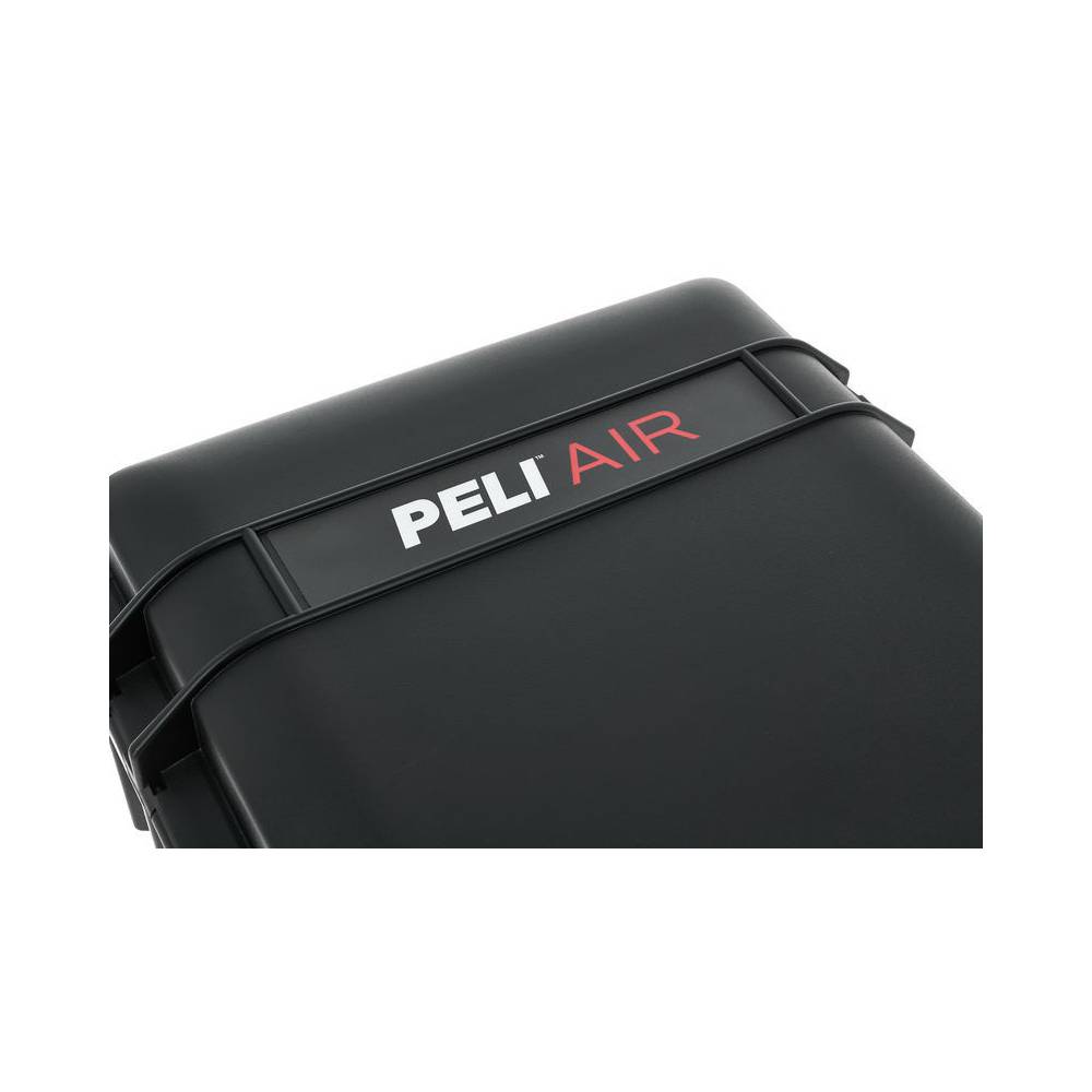 Peli 1525 Air Case 521 x 287 x 171 mm met schuim