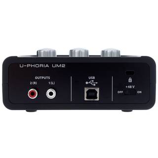 Behringer U-Phoria UM2 USB audio interface