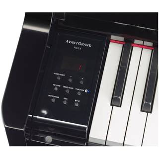 Yamaha NU1X