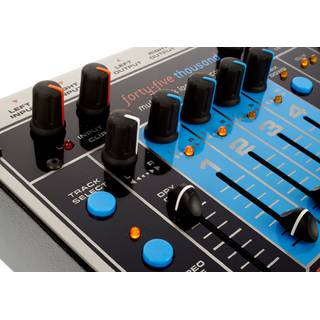 Electro Harmonix 45000 Multi-Track Looping Recorder