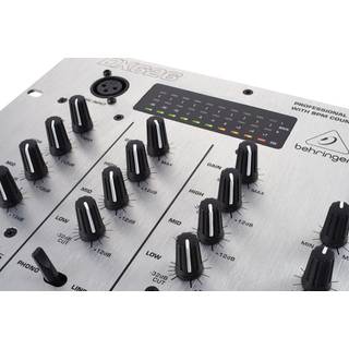 Behringer DX 626 DJ mixer