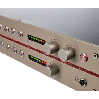 Neumann V 402 2-kanaals microfoon preamp