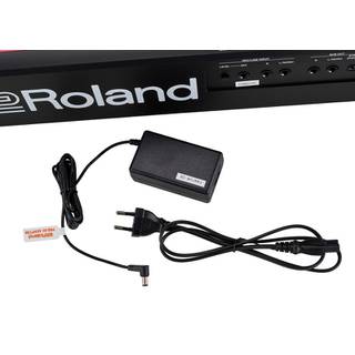 Roland Fantom-08 synthesizer