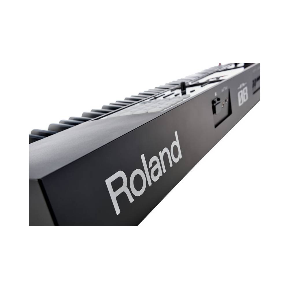Roland FA-08 Music Workstation