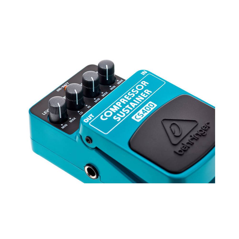 Behringer CS400 compressor/sustain voeteffect