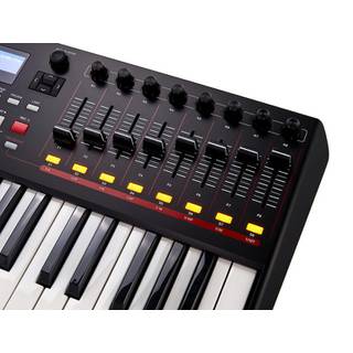 AKAI MPK 249 MIDI-controller