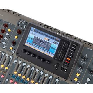 Behringer X32 digitale mixer en USB MIDI controller