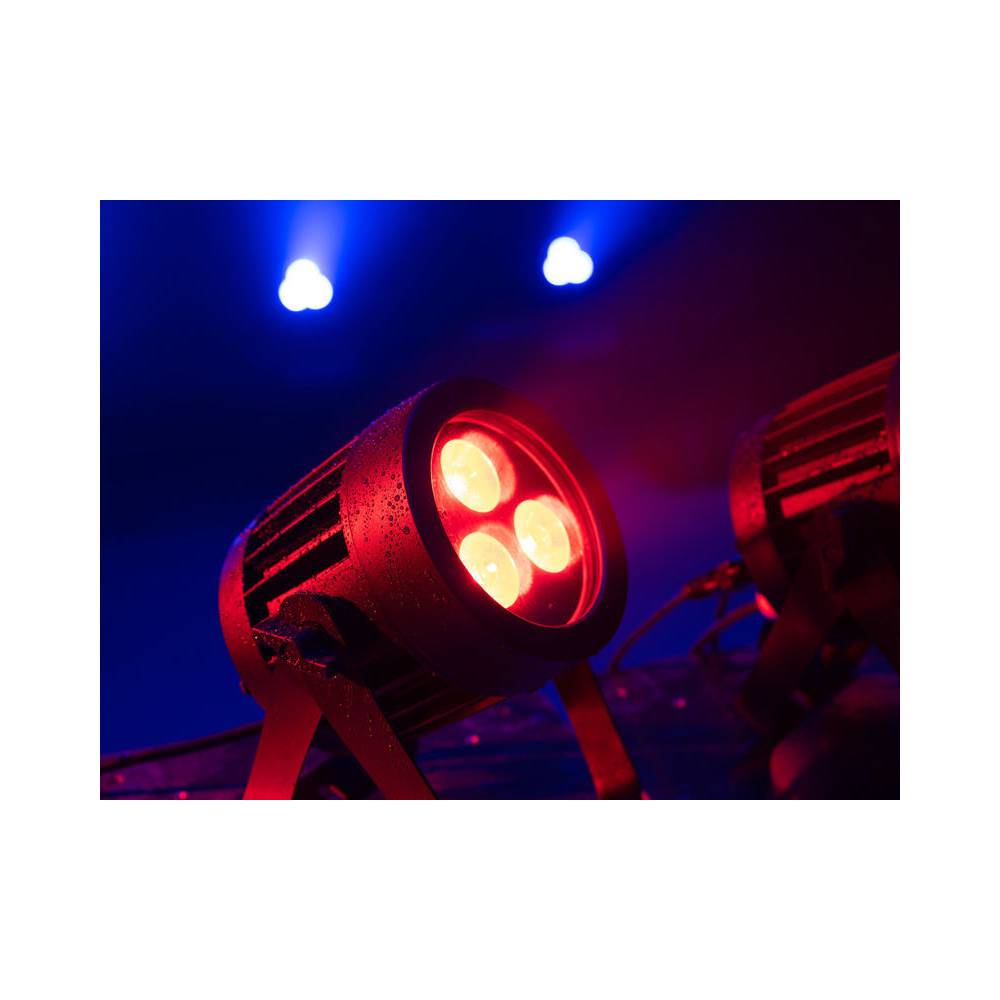 Eurolite LED IP Par 3x8W QCL IP65 spot