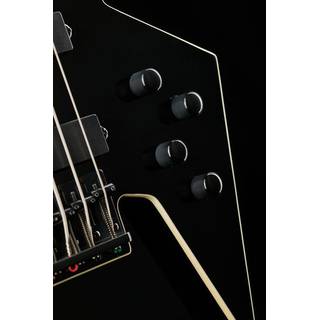 B.C. Rich Widow Legacy 4 Black Onyx elektrische basgitaar met actieve toonregeling