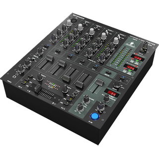 Behringer DJX 750