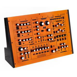 Analogue Solutions Fusebox X semi-modulaire synthesizer