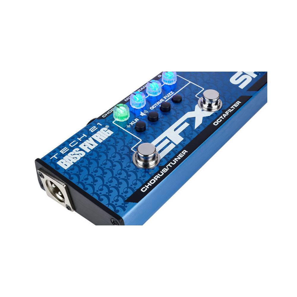 Tech 21 Bass Fly Rig V2 multi-effect voor basgitaar