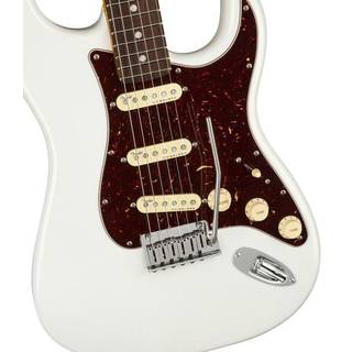 Fender American Ultra Stratocaster Arctic Pearl RW met koffer
