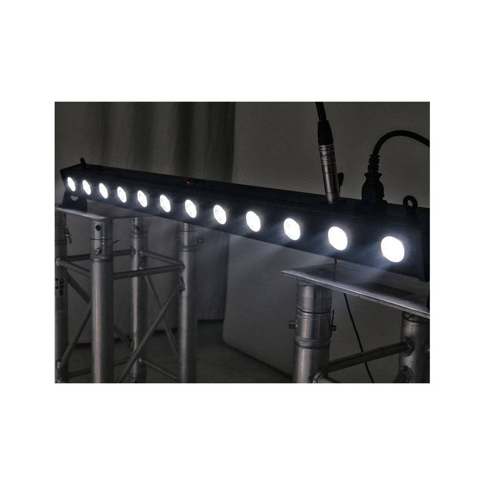 Eurolite LED BAR-12 QCL RGBW Bar