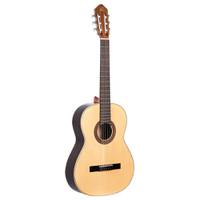 Ortega R210 Traditional Series klassieke gitaar met gigbag
