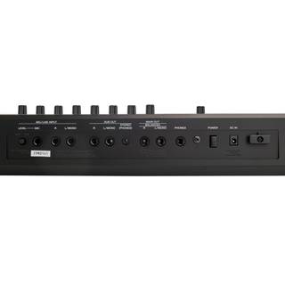 Roland Fantom-07 synthesizer