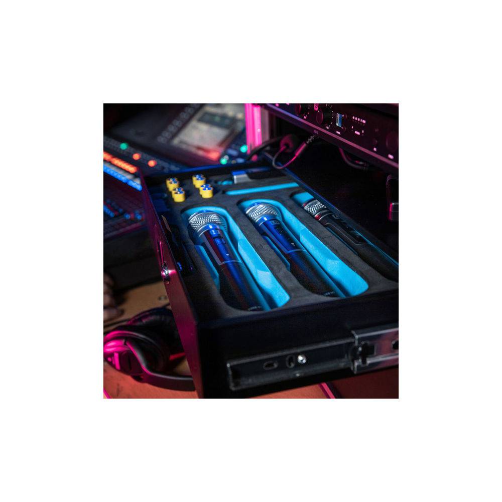 Adam Hall 87402 MI 19 inch schuim inlay voor microfoons & beltpacks