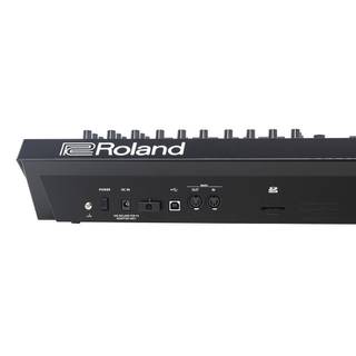 Roland SYSTEM-8 PLUG OUT Synthesizer