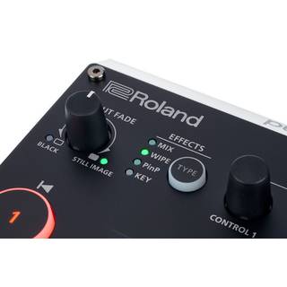 Roland V-02HD videomixer