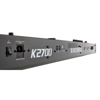 Kurzweil K2700 workstation