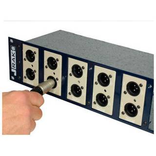 Radial J-RAK 4 rackmount 1RU voor 4 Radial DI boxes
