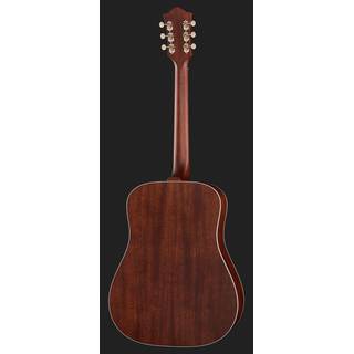 Guild D-40E Natural elektrisch-akoestische westerngitaar met koffer