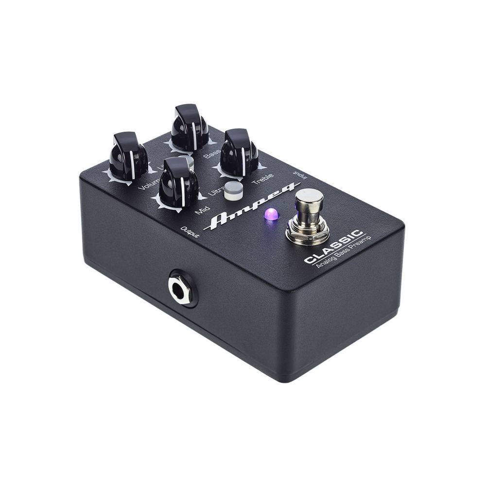 Ampeg Classic Analog Bass Preamp pedaal