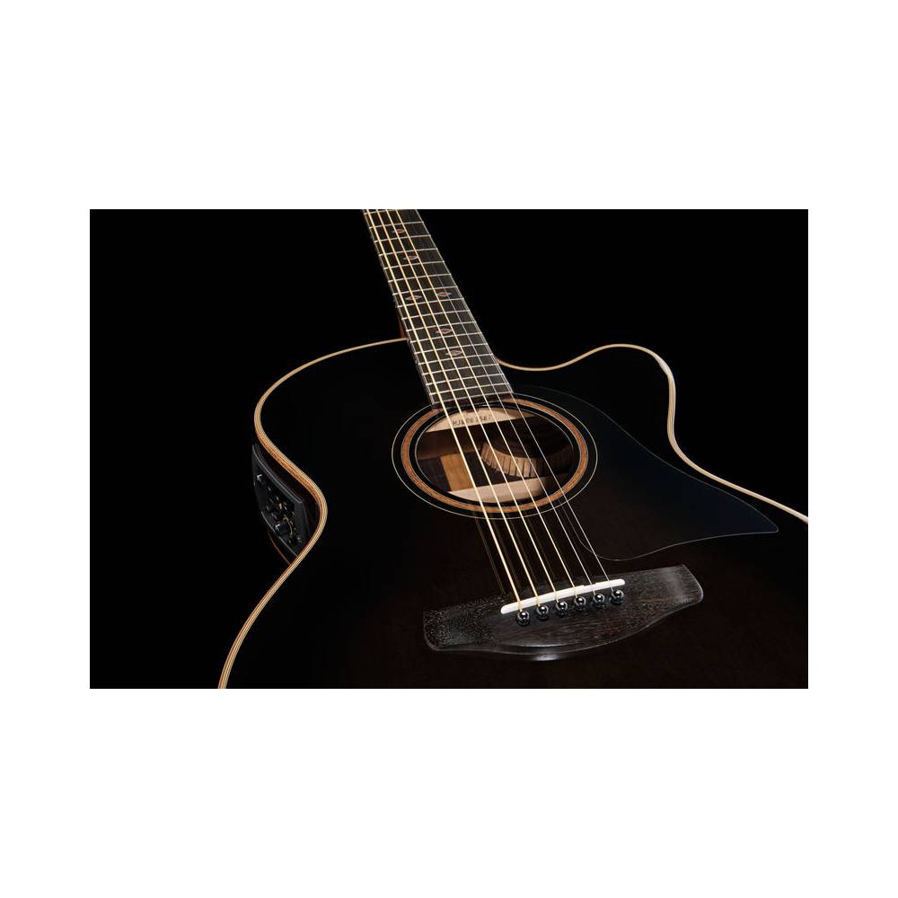 Yamaha CPX1200II Translucent Black