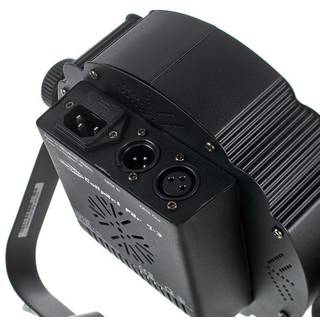 Showtec Compact Par 7 Tri platte RGB LED-par zwart