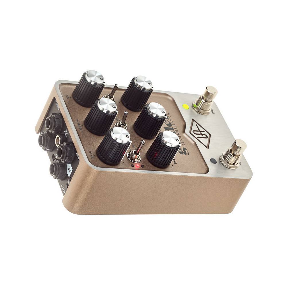 Universal Audio Golden Reverb Pedal