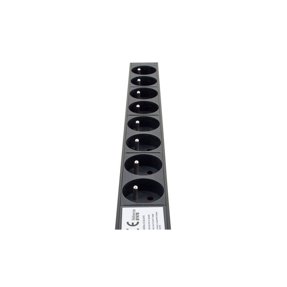 Adam Hall 87478 8-voudige 19 inch stroomverdeler